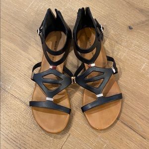 Rock & Candy by ZiGi black zip-up sandals Size 7.5